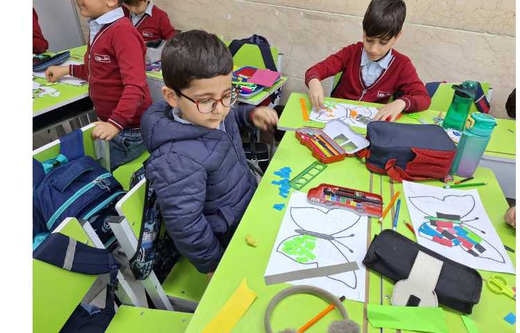 کاردستی کلاژ،پروانه پایه اول 1