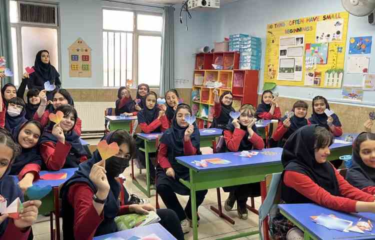 کارسوق هنری (اوریگامی ) دوره دوم 5