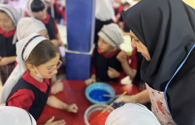 کارسوق هنری و آموزشی 1