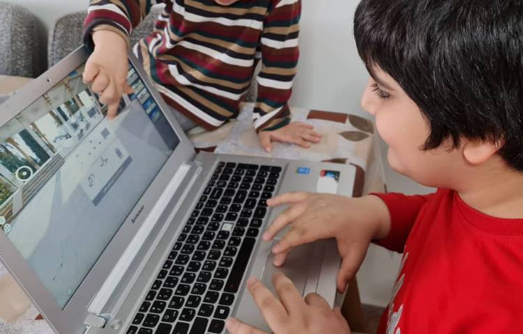 کارعملی دانش آموزان پایه سوم گلستان 5