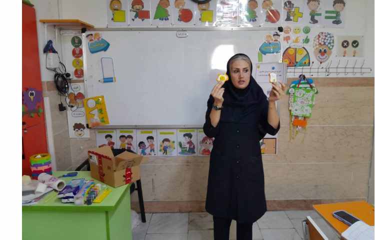 کارگاه آموزشی (کار با خمیر داس)پایه ی اول 1