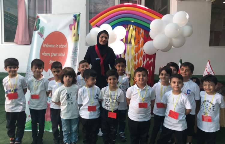 کارگاه استقلال من: معارفه دانش‌اموزان و شناخت محیط مدرسه