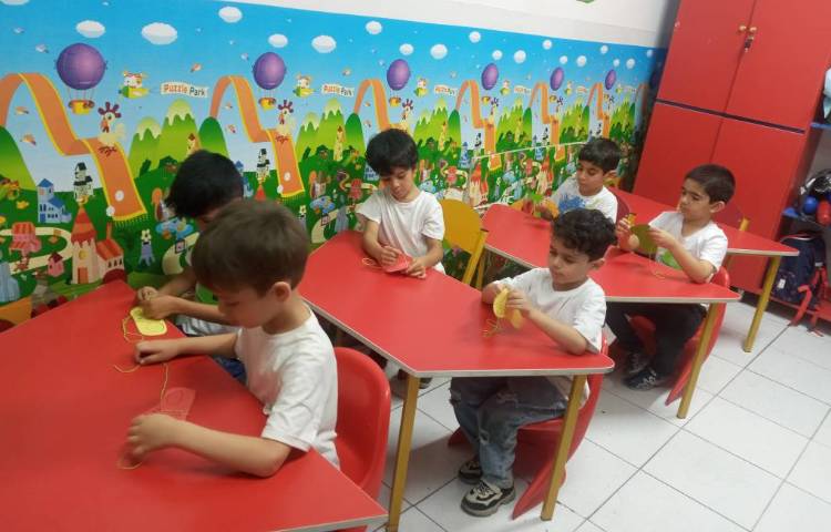 کارگاه استقلال من: کاردستی بند کفش 3