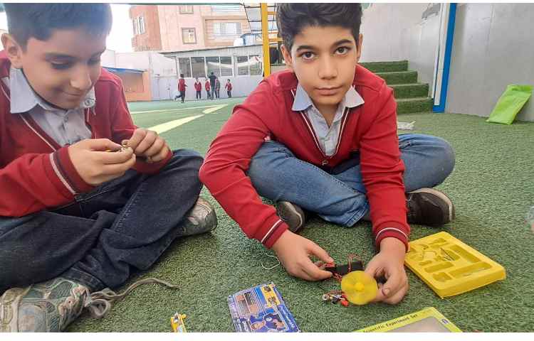کارگاه علوم در قالب زنگ دایره 6