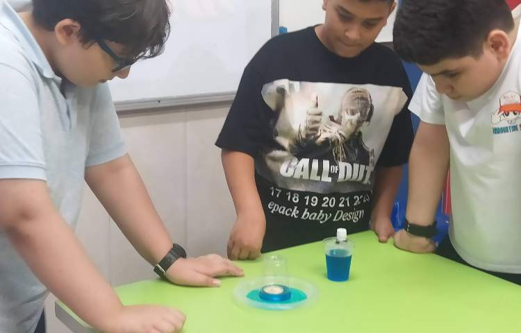 کارگاه علوم مبحث آزمایش فشار هوا 3