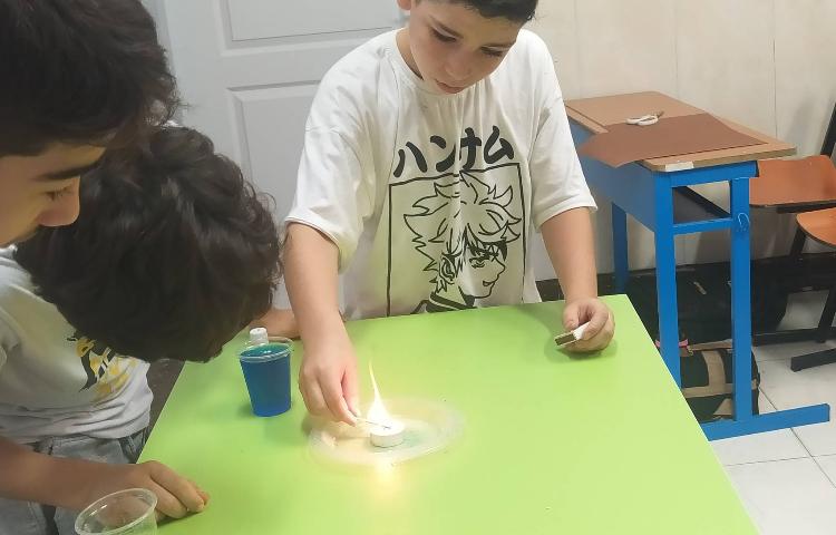 کارگاه علوم مبحث آزمایش فشار هوا 4