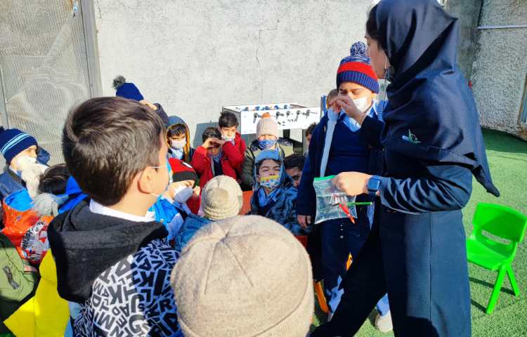 کارگاه علوم پایه اول با عنوان آشنایی با پلیمر 4