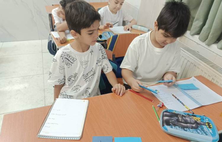 کارگاه فارسی مرور نشانه ها ، تقویت املا نویسی 5