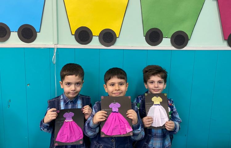 :کارگاه ماهرشو، روز یک هدیه بساز