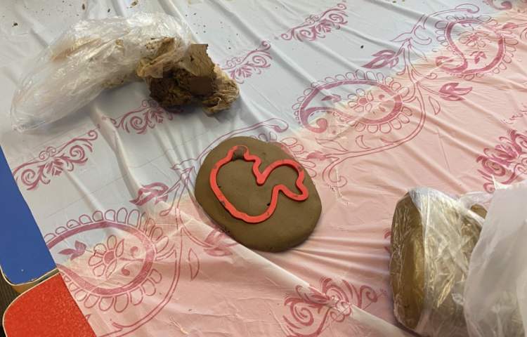 :کارگاه ماهرشو، ساختن اردک و خانه ی سفالی با استفاده از شابلون 3