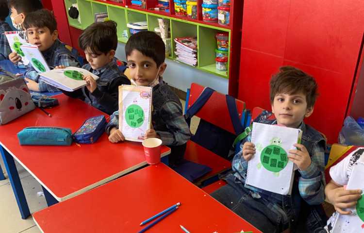 :کارگاه ماهرشو، ساخت کاردستی جوجه و لاک پشت برای ایجاد انگیزه یادگیری صدای ج و ل 1