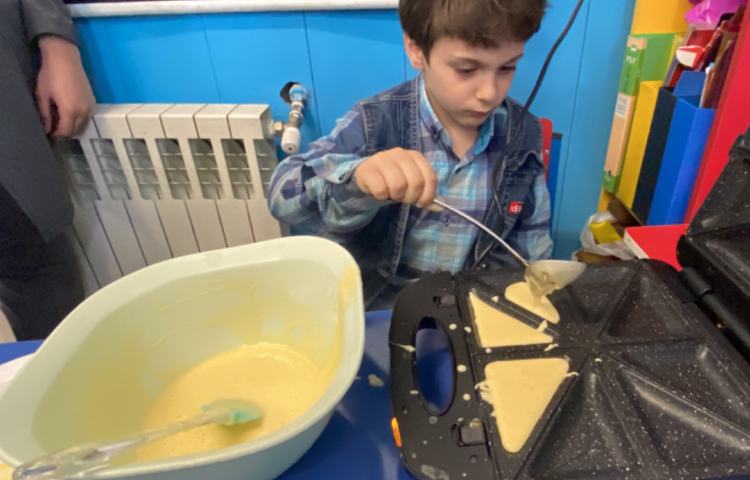 :کارگاه ماهرشو، پخت پنکیک 1