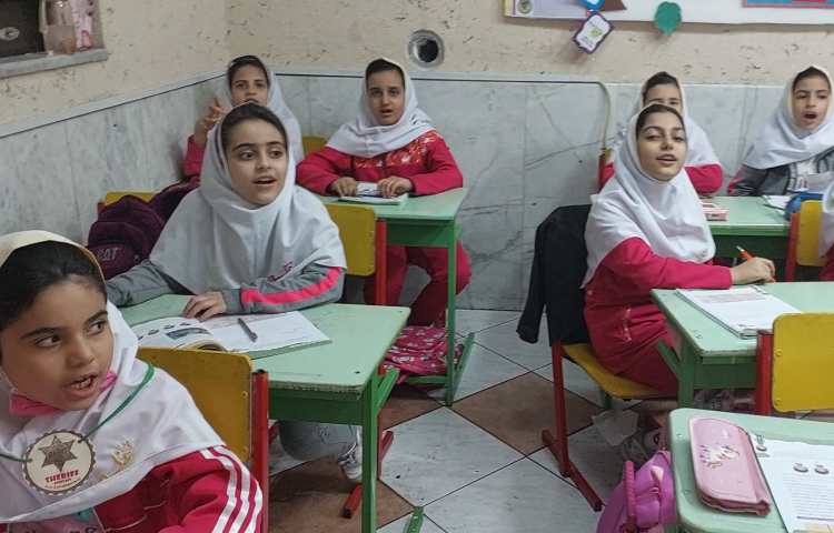 کارگاه های مهارت زندگی دبستان دخترانه پرتوعلوی 1