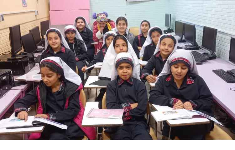 کارگاه کامپیوتر دبستان پرتوعلوی