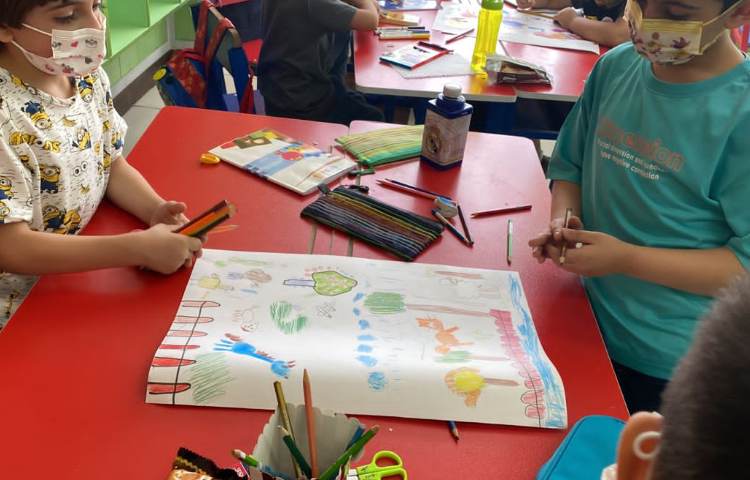 :کارگروهی(حیوانات وحشی و اهلی،جنگل و مزرعه)، کلاس گیلاس