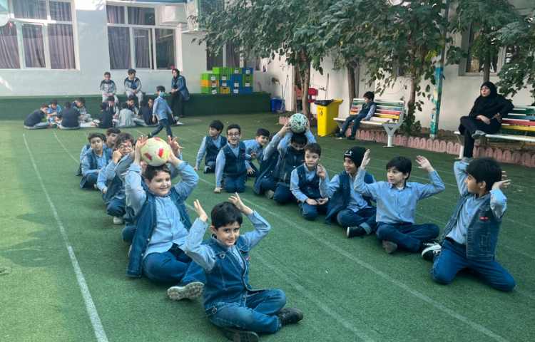 کار با توپ جهت تقویت هماهنگی انجام شد 3