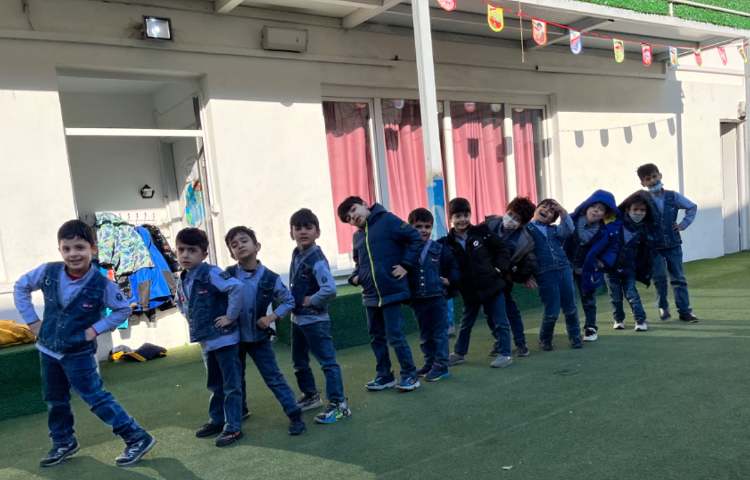 کار با حلقه و کاپ جهت تقویت هماهنگی عصب عضله/چابکی/تقویت دو نیم کره مغز انجام شد 1