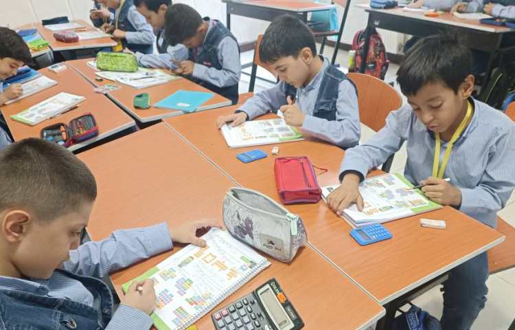 کار با ماشین حساب 2