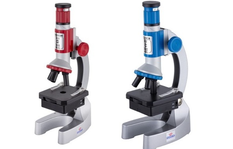 کار با میکروسکوپ