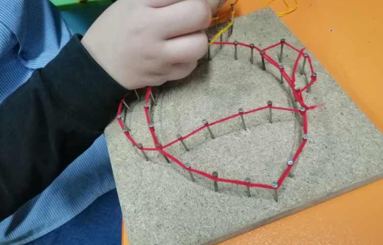 کار با نخ و میخ، هفته علوم 1