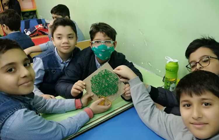 کار با نخ و میخ، هفته علوم 9