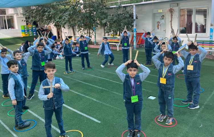 کار با چوبک و‌حلقه برای قدرت عمل و عکس العمل تقویت عصب عضله