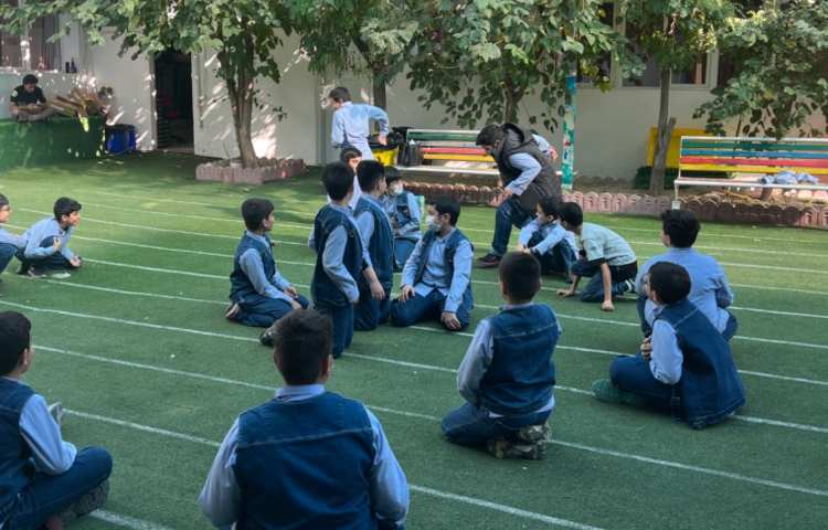 کار با چوبک کاپ و حلقه هماهنگی عصب عضله و قدرت عمل و عکس العمل 1