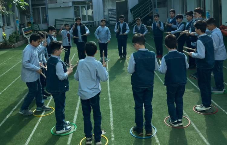 کار با چوبک کاپ و حلقه هماهنگی عصب عضله و قدرت عمل و عکس العمل 2