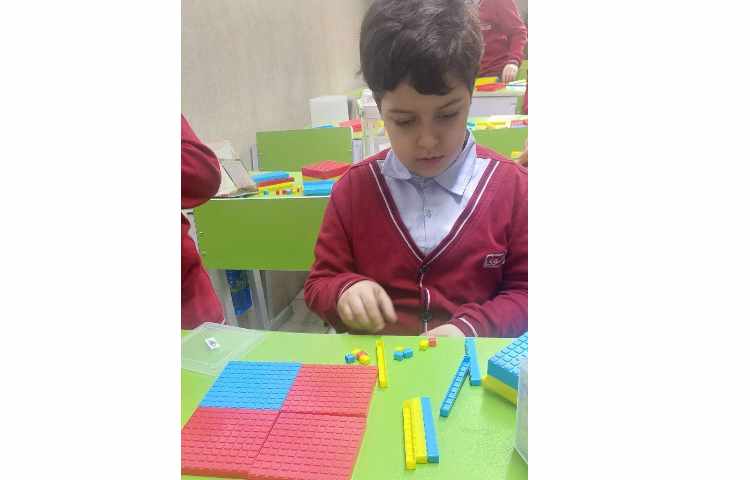 کار با کوئیزنر برای ساخت عددهای 3رقمی 4