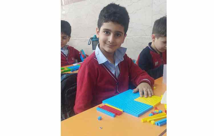 کار با کوئیزنر برای ساخت عددهای 3رقمی 5
