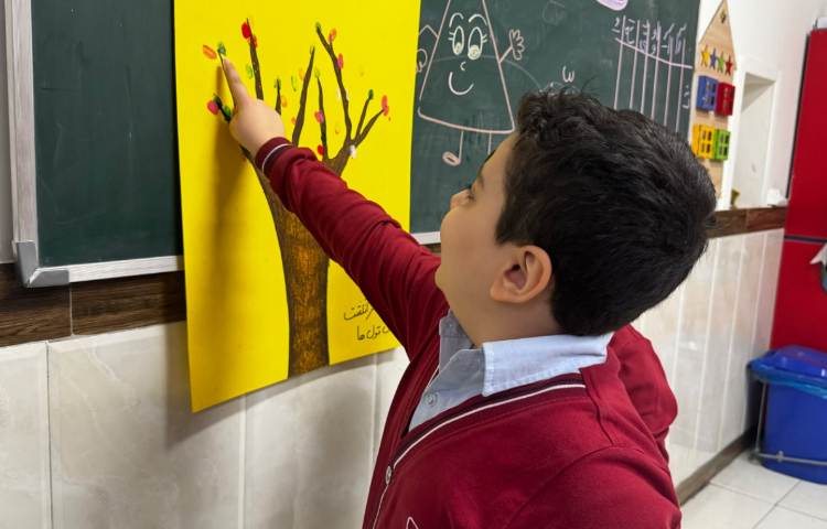 کار با گواش (نقاشی با اثر انگشت) 1