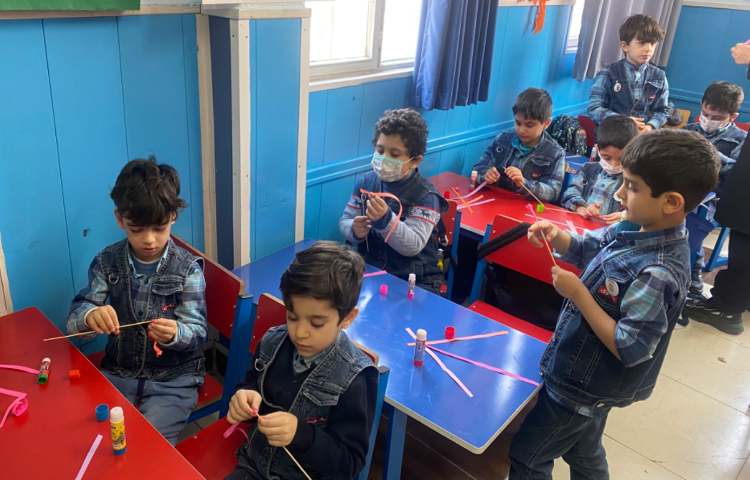 :کار گاه ماهرشو، با تکنیک ملیله کاغذی 3