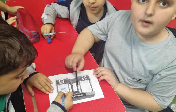 کار گروهی و تمرین جمله سازی با ساختار صفحه 23 کتاب I would/wouldn't like ...... 10