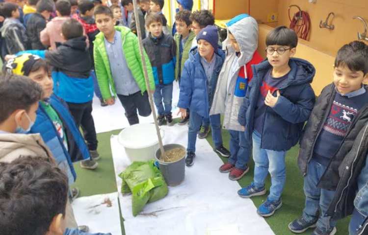 کاشت درخت در روز درختکاری 4