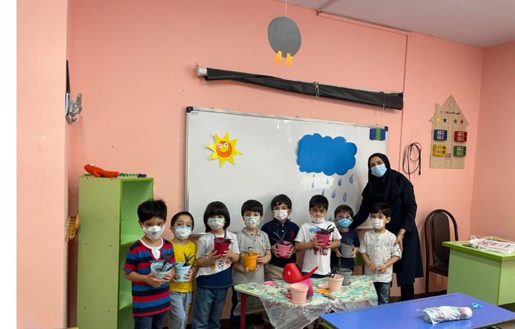 کاشت گیاه با قصه گویی 2