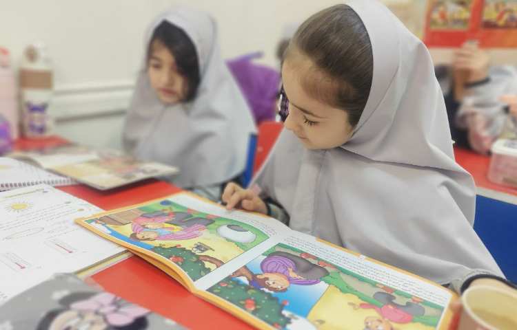 کافه کتاب 15