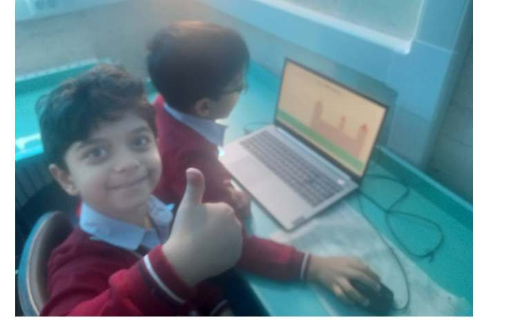 کامپیوتر : انجام نقاشی قلعه با نرم افزارPAINT