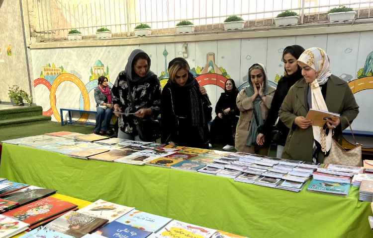 کتابخوانی 9