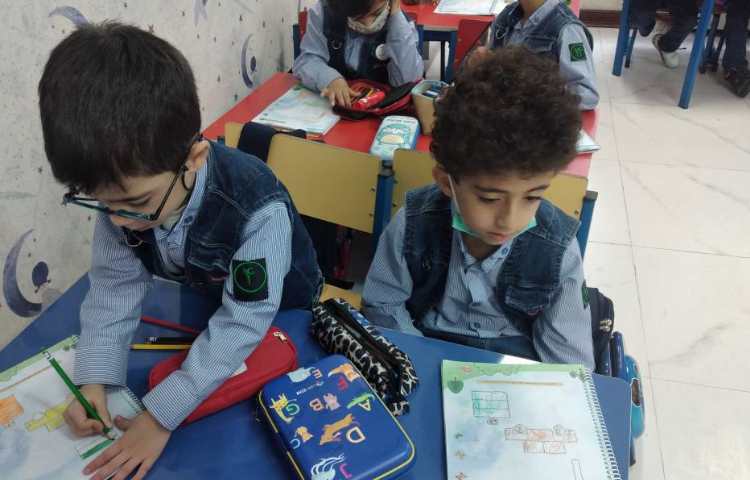 کتاب خواندای( وصل کردن نقطه چین ها ) 1