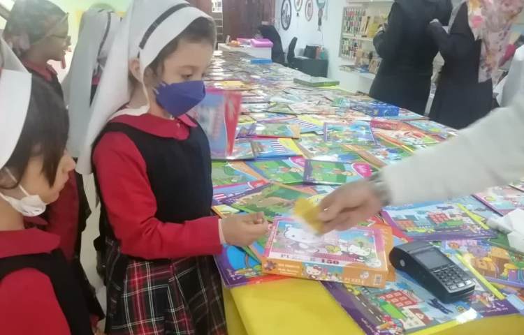 کتاب خوانی 1