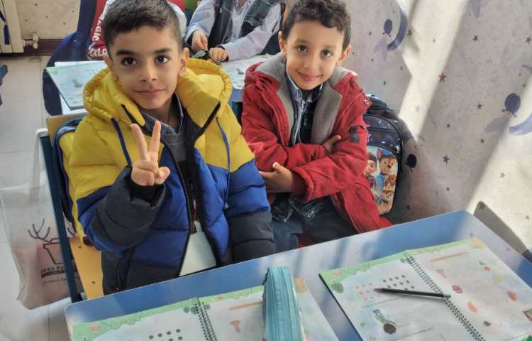 کتاب نوشتاری (وصل کردن نقطه چین ها) 4