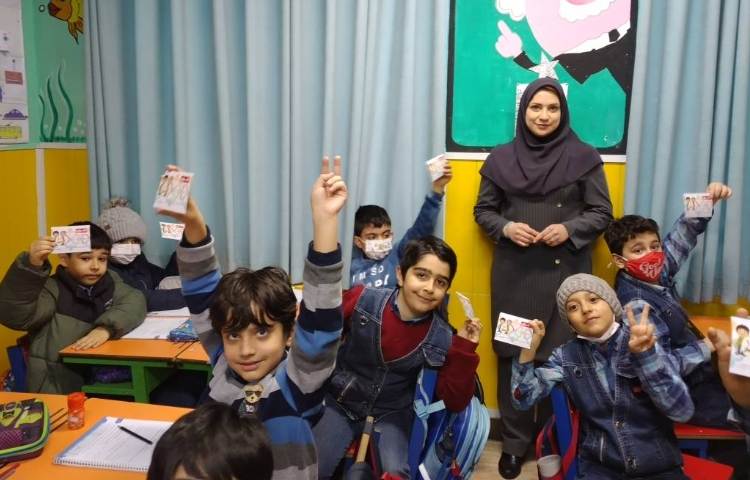 :کسب رتبه ی یک آزمون های تیمز و پرلز در پایه دوم 3