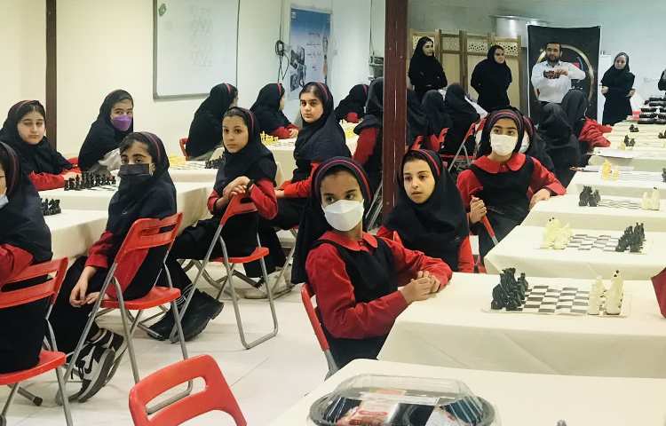 کسب مقام اول در رشته شطرنج 7