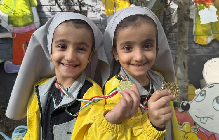 کسب مقام در مسابقات ژیمناستیک 10