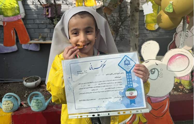 کسب مقام در مسابقات ژیمناستیک 8