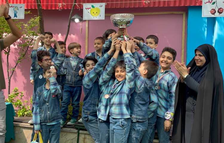 :کسب مقام دوم مسابقات ورزشی بین شعب دبستان های علوی 8