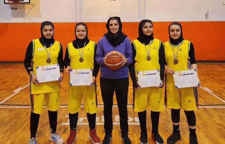 کسب مقام سوم در بسکتبال 2