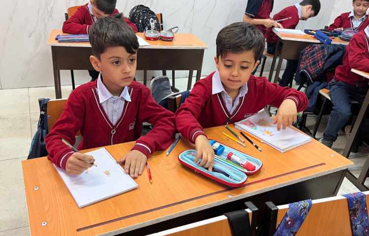 کشیدن نقاشی خلاقانه با اشکال هندسی-زنگ Math