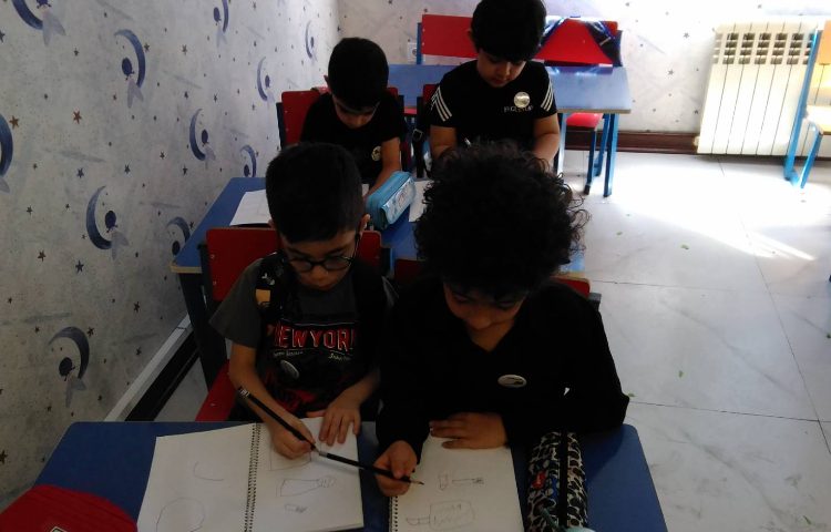 : کشیدن وسایل شخصی و بهداشتی 1