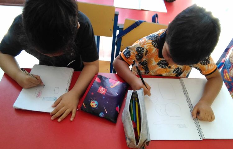 : کشیدن وسایل شخصی و بهداشتی 3